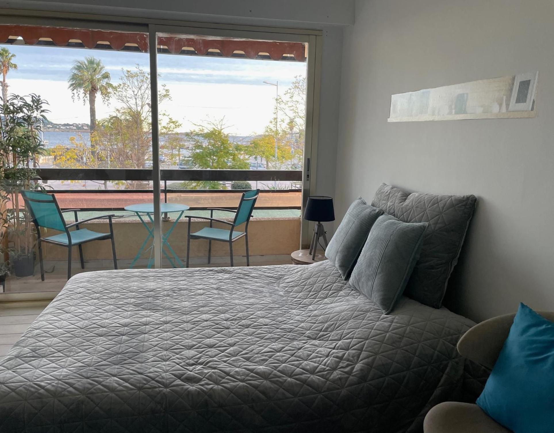 Les Balcons De Bandol Centre Ville Avec Vue Mer Et Face A La Plage Экстерьер фото
